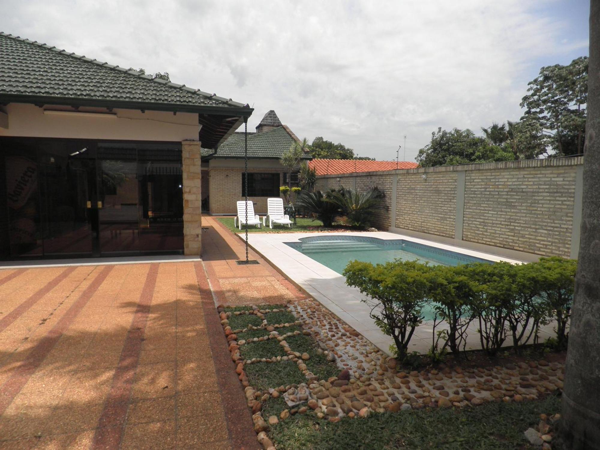 Hotel Las Residentas Luque Екстериор снимка