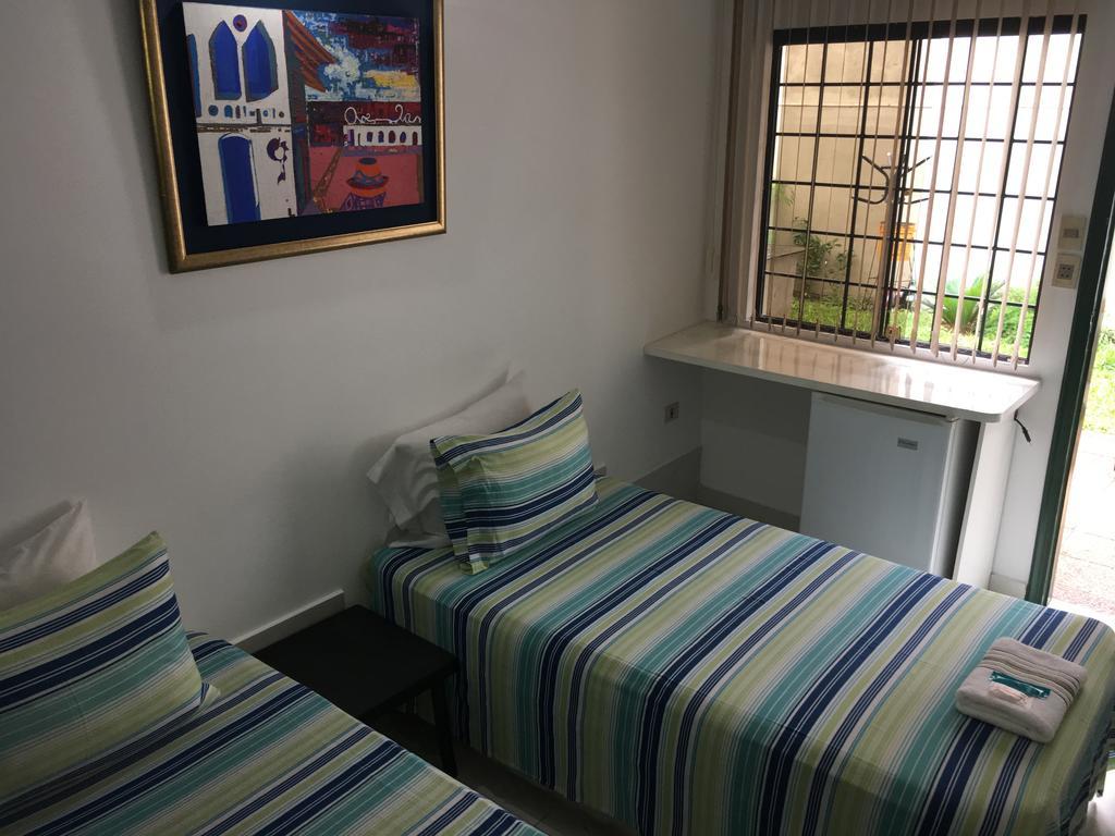 Hotel Las Residentas Luque Екстериор снимка