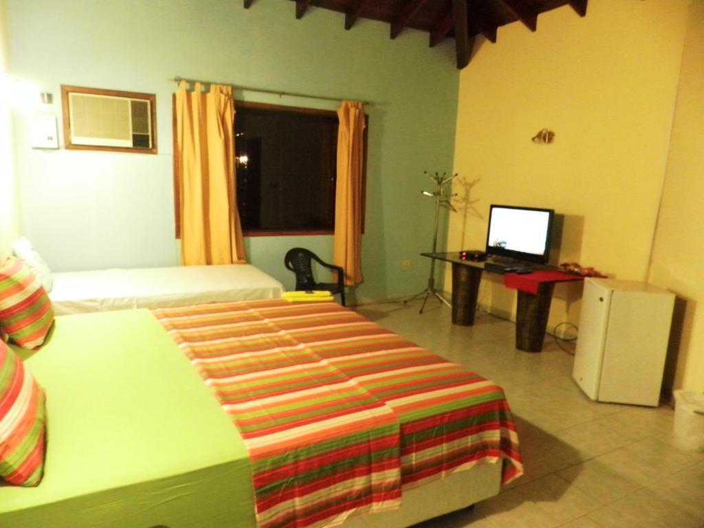 Hotel Las Residentas Luque Стая снимка